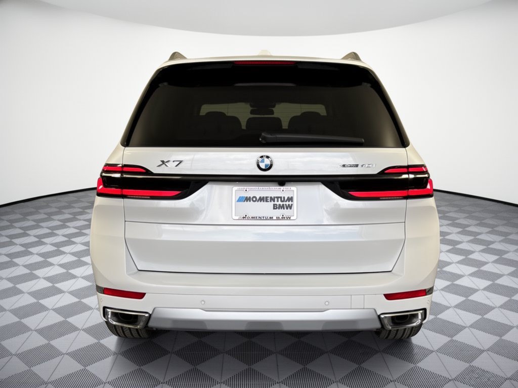 New 2027 BMW X7 xDrive40i AWD/4WD image 11