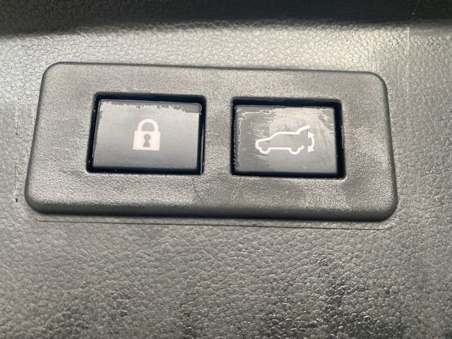 Used 2024 Subaru Outback Premium image 8