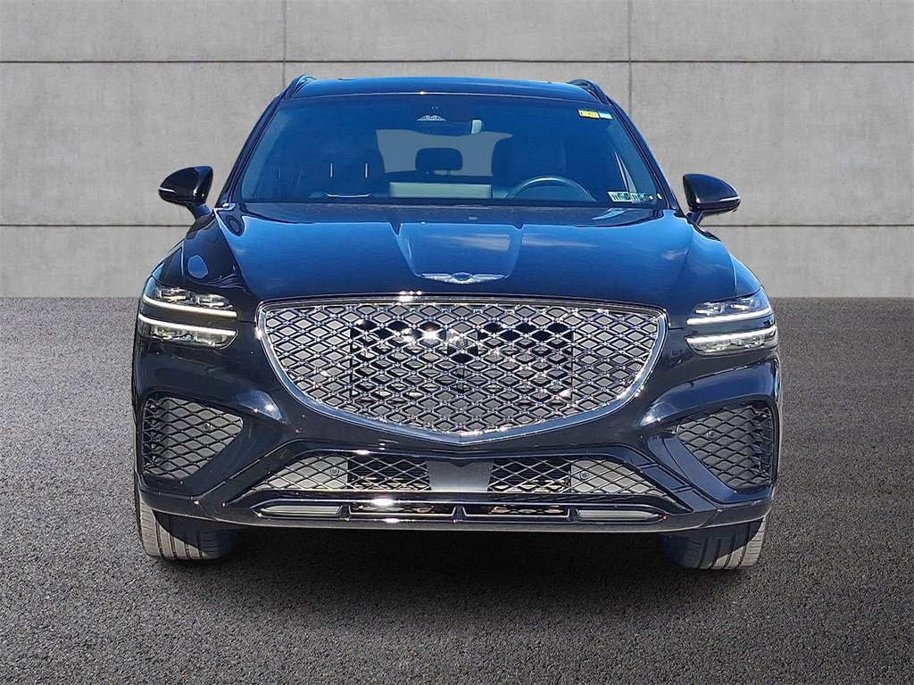 Used 2023 Genesis GV70 2.5T w/ Sport Prestige Package image 2