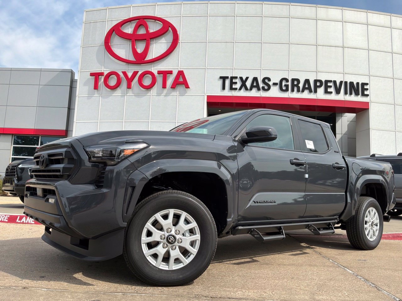 New 2026 Toyota Tacoma SR5 AWD/4WD image 2
