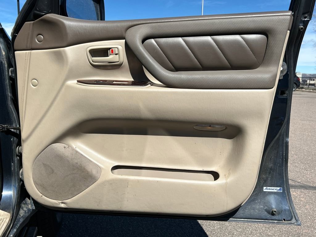 Used 2000 Toyota Land Cruiser image 30