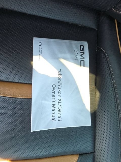 Certified 2021 GMC Yukon XL AT4 w/ Rear Media and Nav Package AWD/4WD image 45