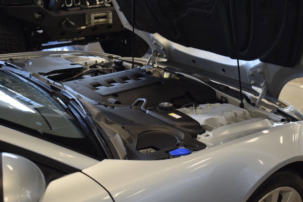 Used 2007 Jaguar XK Convertible image 65
