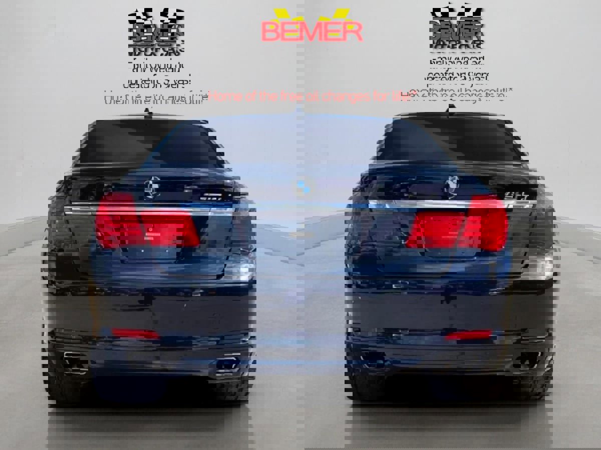 Used 2010 BMW 750Li image 4
