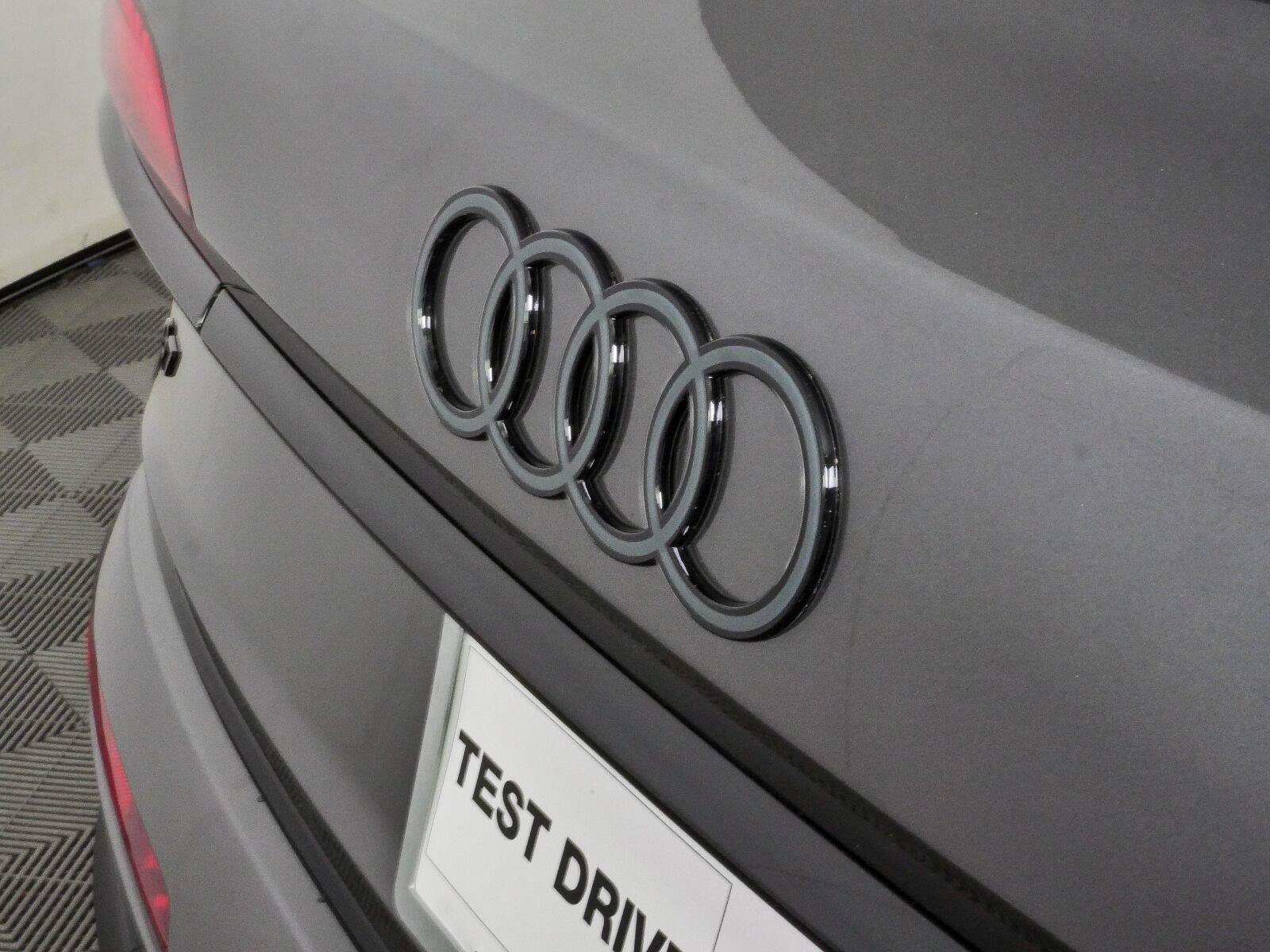 Used 2026 Audi Q7 3.0T Premium w/ Convenience Plus Package AWD/4WD image 39