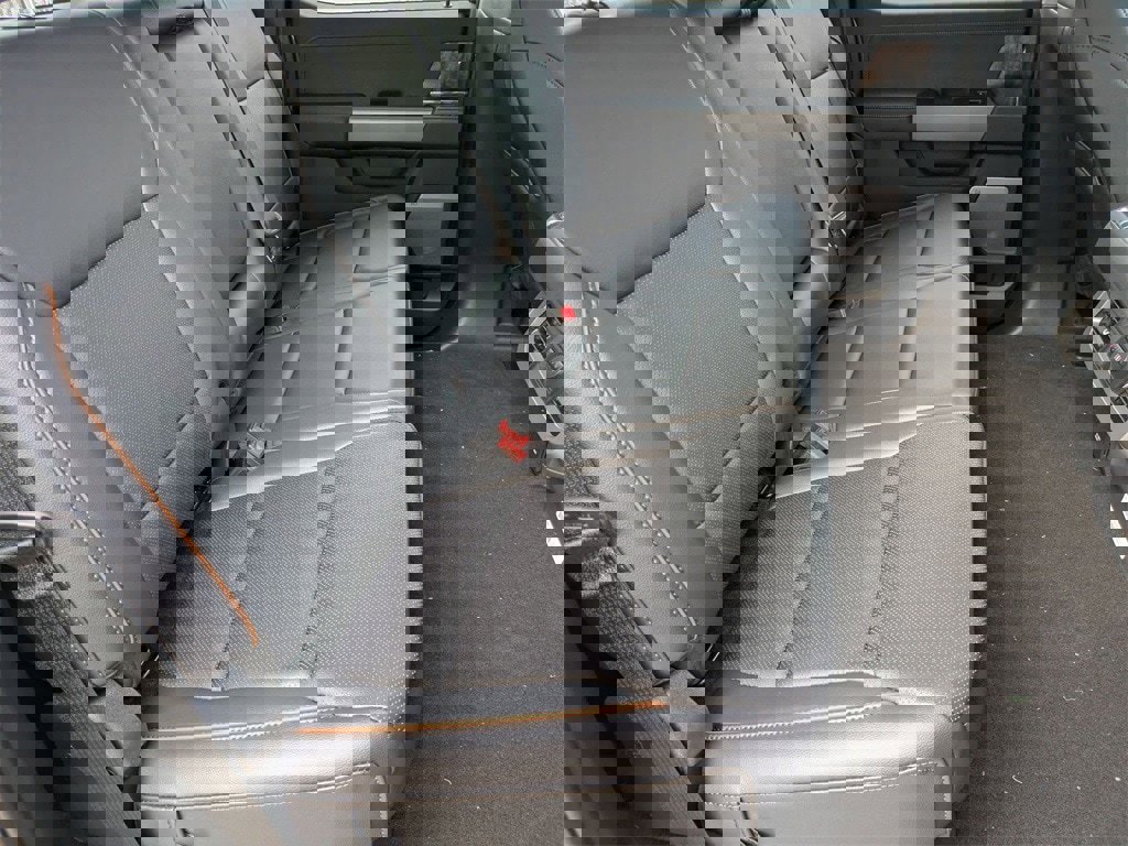 New 2026 Ford F250 Lariat image 19