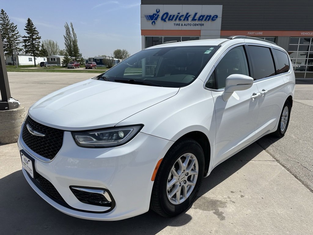 Used 2022 Chrysler Pacifica Touring-L