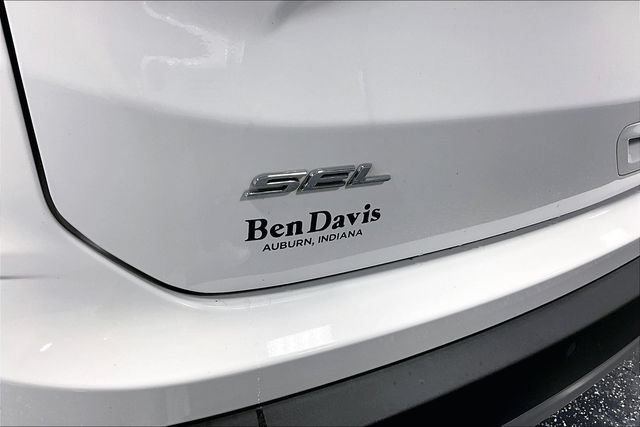 Used 2023 Ford Edge SEL w/ Convenience Package AWD/4WD image 22