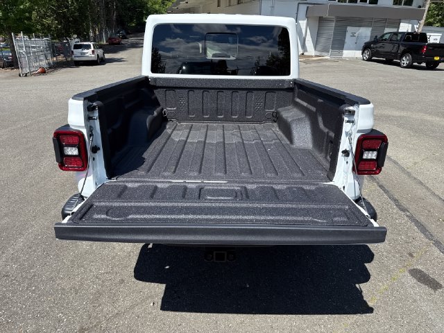 New 2026 Jeep Gladiator Rubicon AWD/4WD image 12