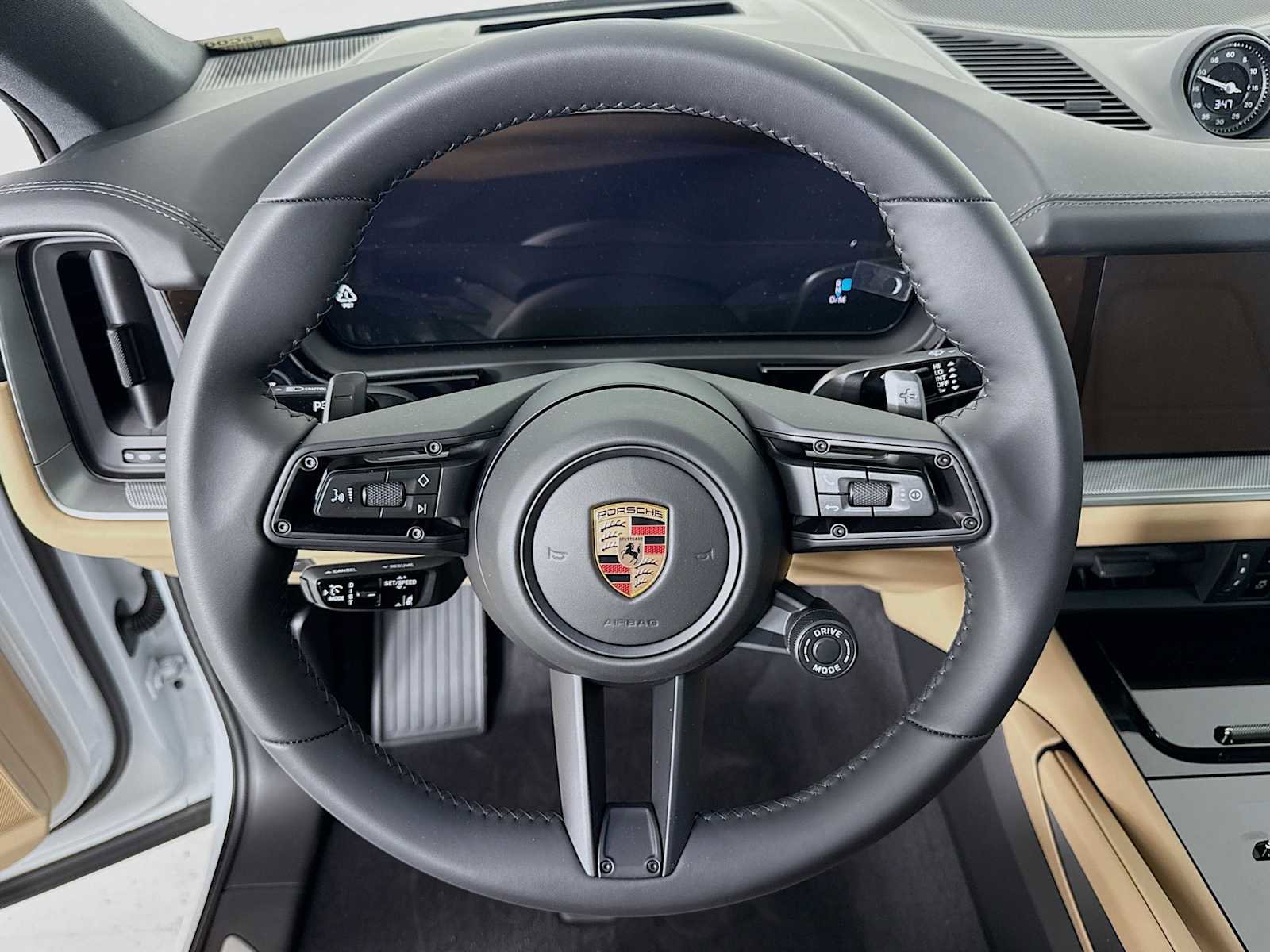 New 2026 Porsche Cayenne image 15