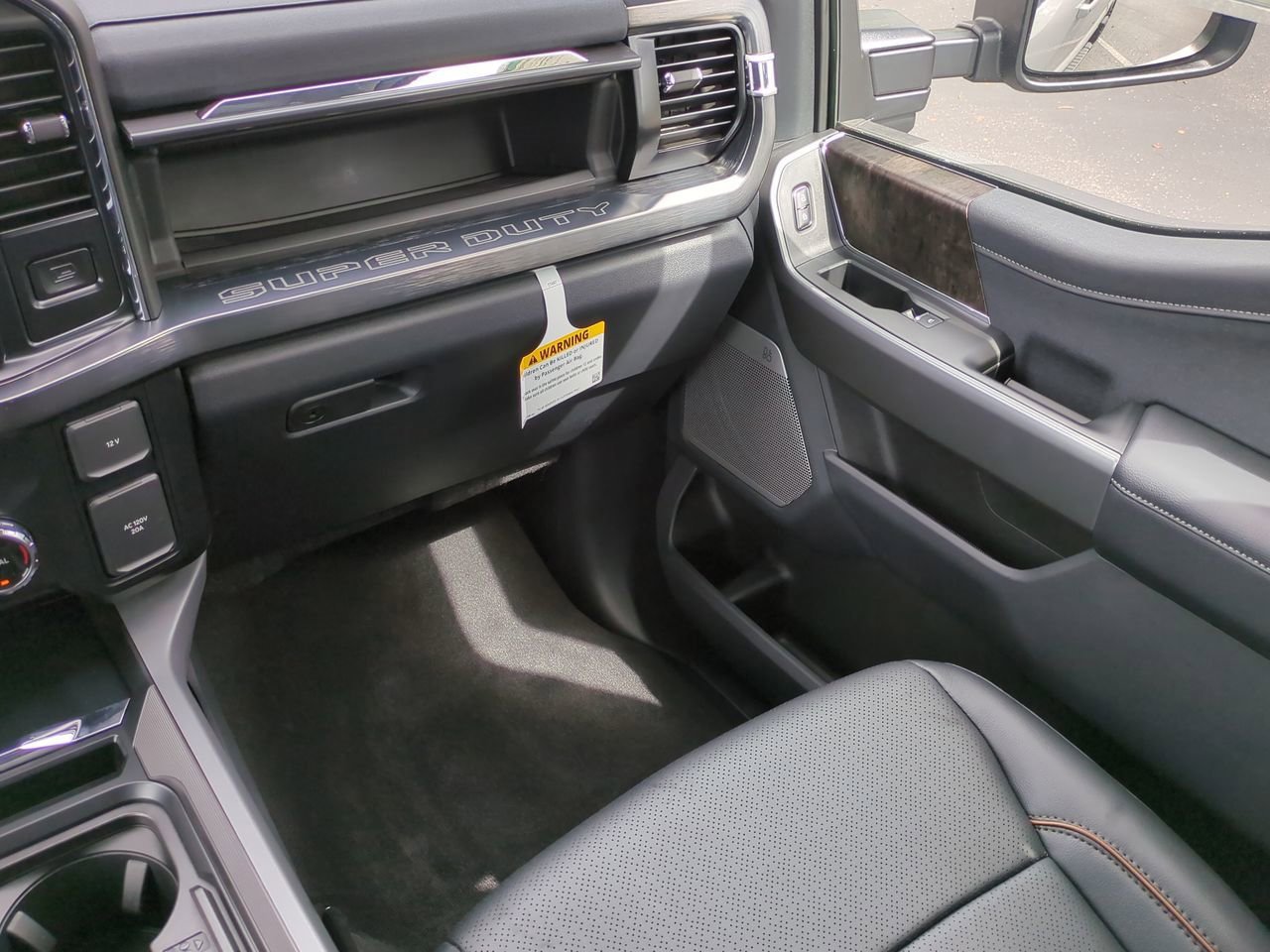 New 2026 Ford F350 Lariat image 17