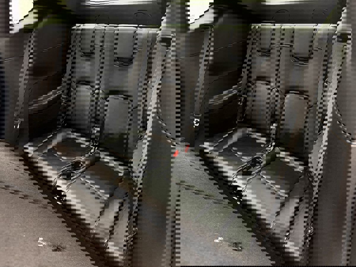 Used 2021 Tesla Model Y Long Range image 31