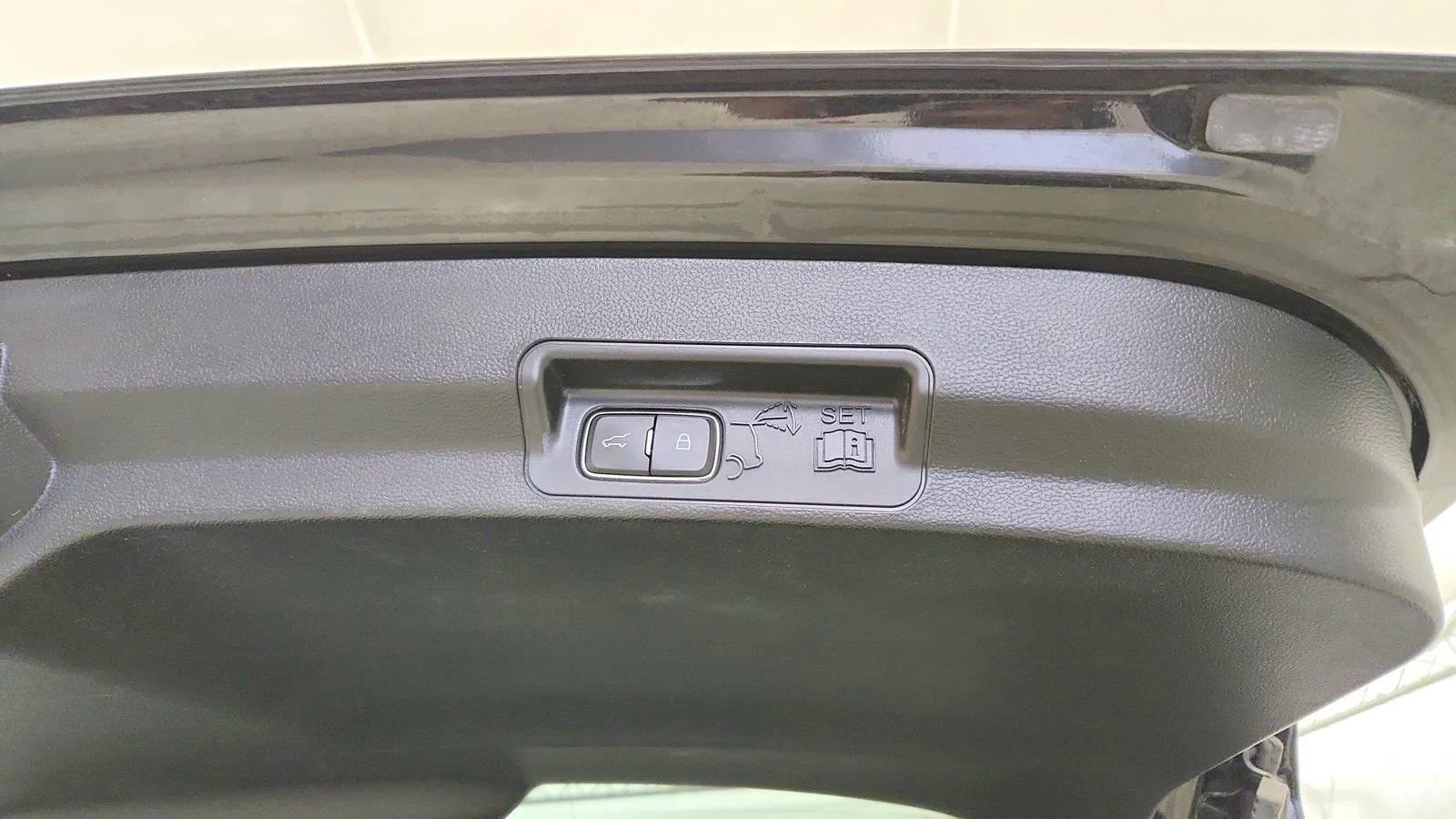 Used 2022 Ford Explorer ST w/ Equipment Group 401A AWD/4WD image 15
