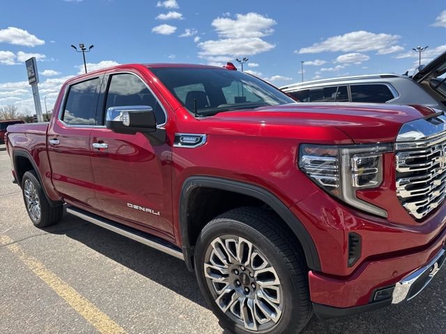 Used 2024 GMC Sierra 1500 Denali w/ Denali Reserve Package AWD/4WD image 6