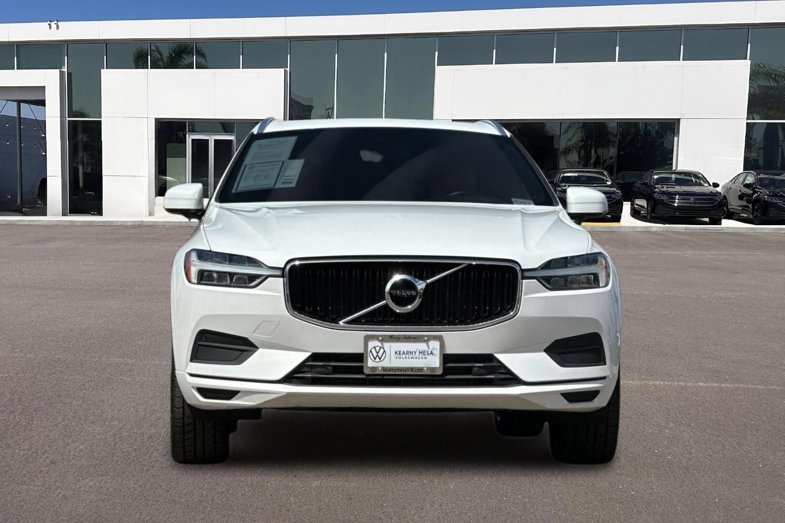 Used 2020 Volvo XC60 T5 Momentum w/ Protection Package Premier FWD image 8