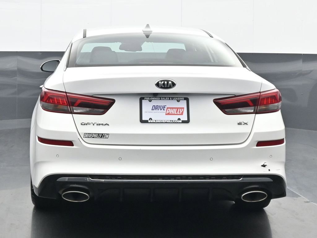 Used 2020 Kia Optima EX image 5