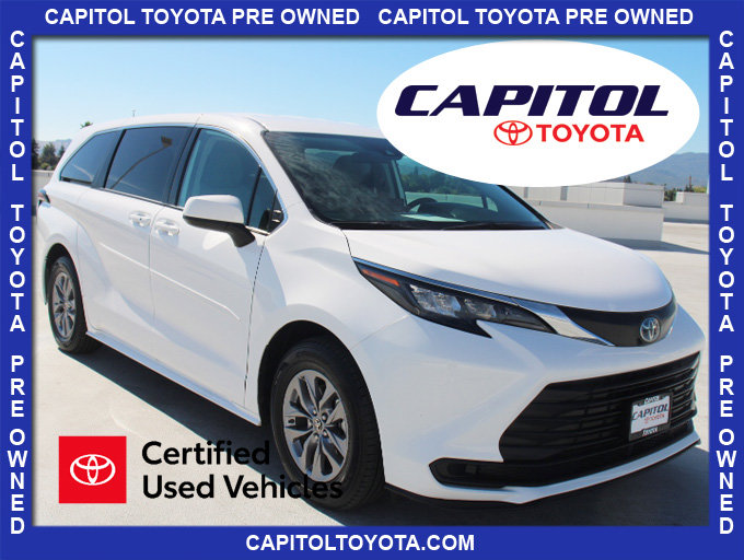 Certified 2024 Toyota Sienna LE AWD/4WD image 1