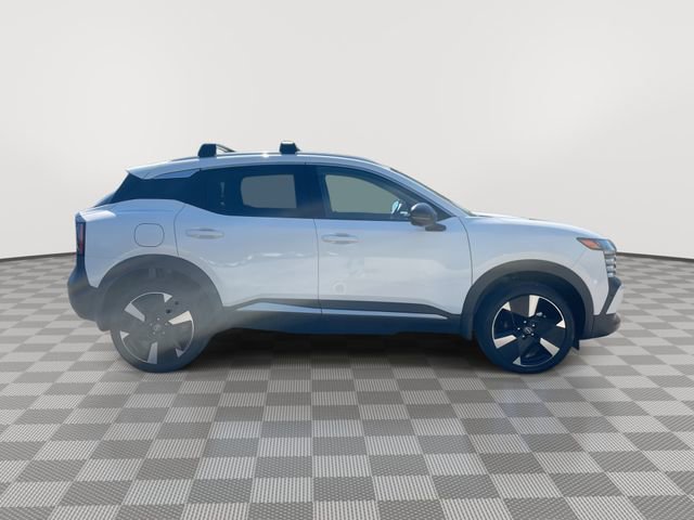 New 2026 Nissan Kicks SR w/ Cold Weather Package image 12