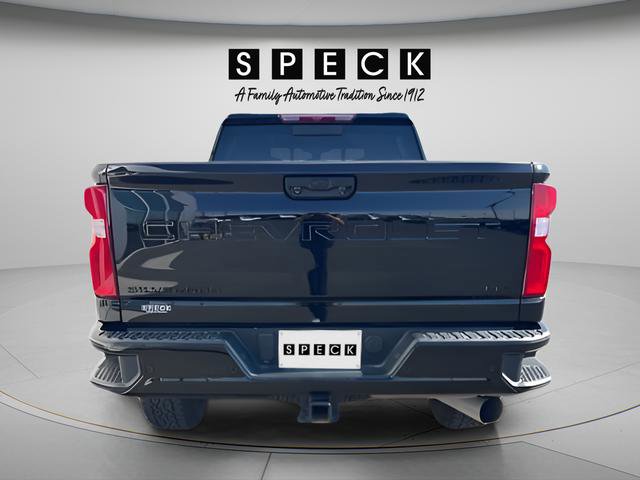 Used 2022 Chevrolet Silverado 2500 LTZ w/ LTZ Plus Package AWD/4WD image 3