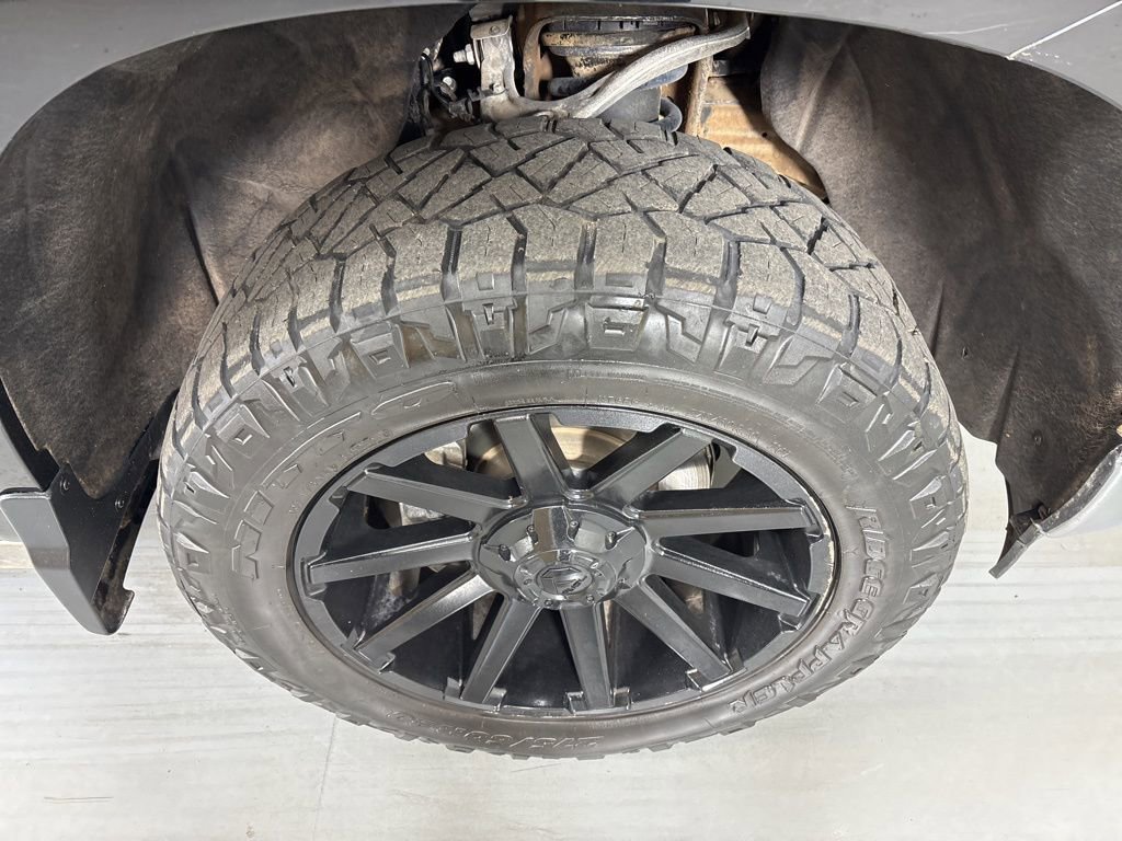 Used 2022 Chevrolet Silverado 1500 LTZ image 14