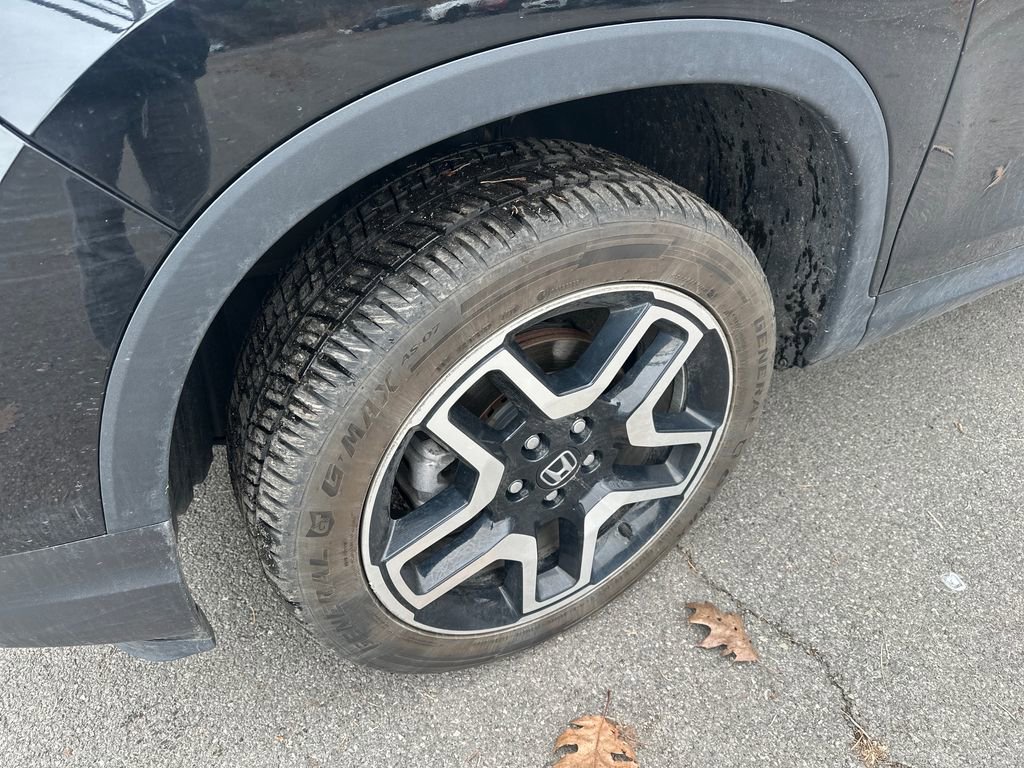 Used 2022 Honda Passport Elite image 2