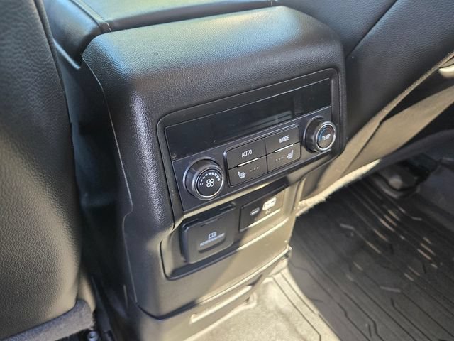 Certified 2020 GMC Acadia Denali w/ Denali Ultimate Package AWD/4WD image 12