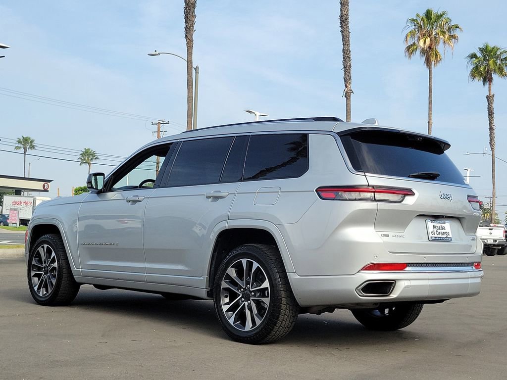 Used 2022 Jeep Grand Cherokee L Overland w/ Luxury Tech Group IV AWD/4WD image 5