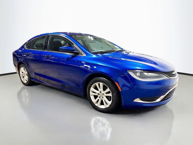 Used 2016 Chrysler 200 Limited w/ Convenience Group image 5