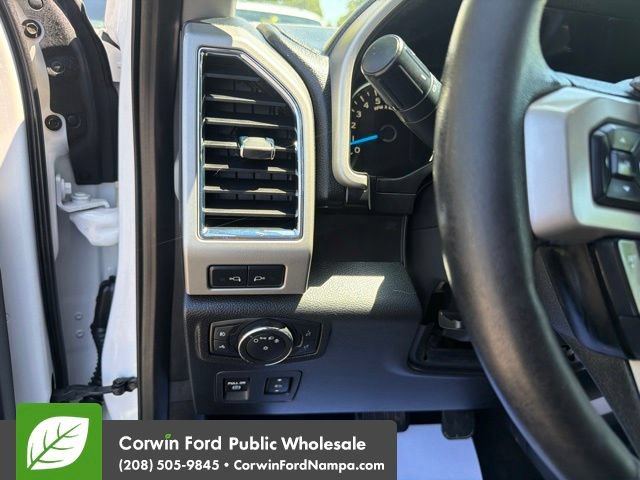 Used 2017 Ford F150 Lariat w/ Equipment Group 501A Mid AWD/4WD image 15