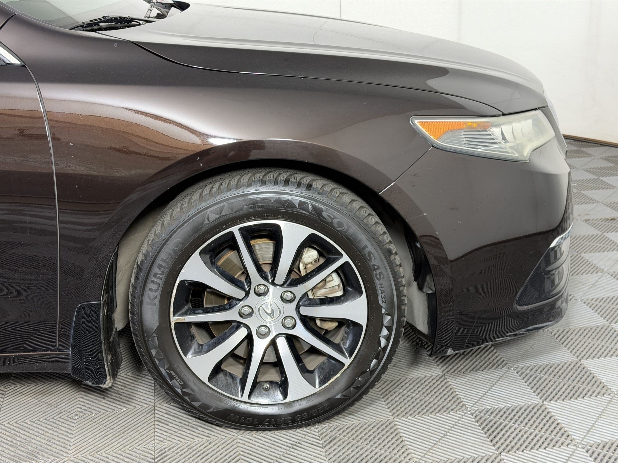 Used 2015 Acura TLX w/ Technology Package FWD image 13