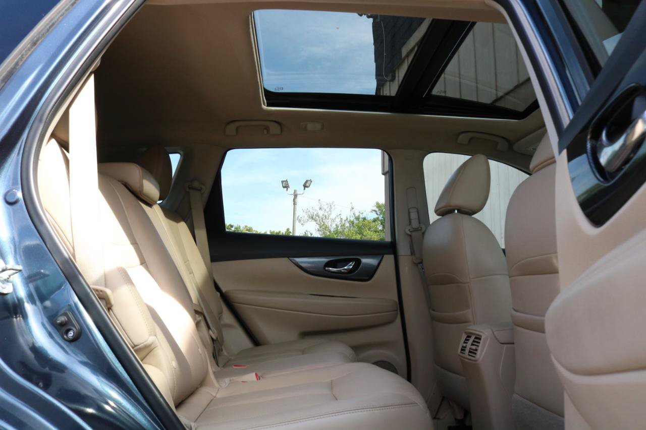 Used 2014 Nissan Rogue SL w/ SL Premium Package AWD/4WD image 36
