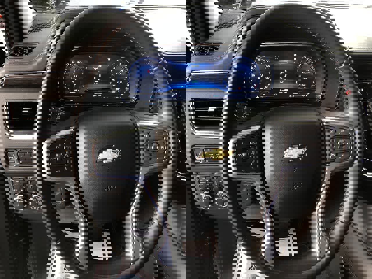 Used 2024 Chevrolet Tahoe LT image 14