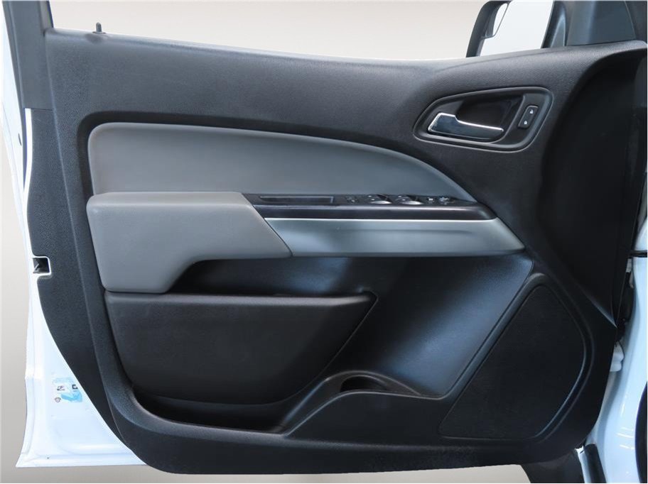 Used 2019 Chevrolet Colorado LT image 8