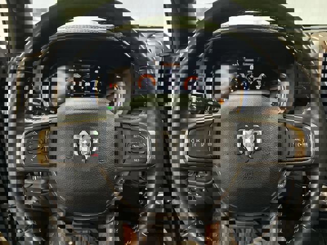 Used 2024 RAM 1500 Limited image 11