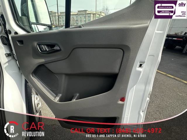 Used 2022 Ford Transit 250 148 High Roof AWD image 44