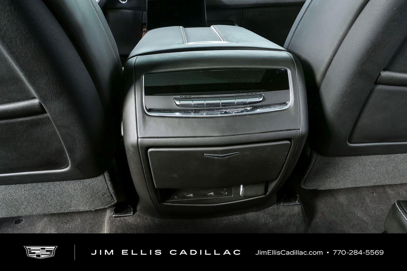 Used 2025 Cadillac Escalade Sport Platinum w/ LPO, ONYX Package AWD/4WD image 21
