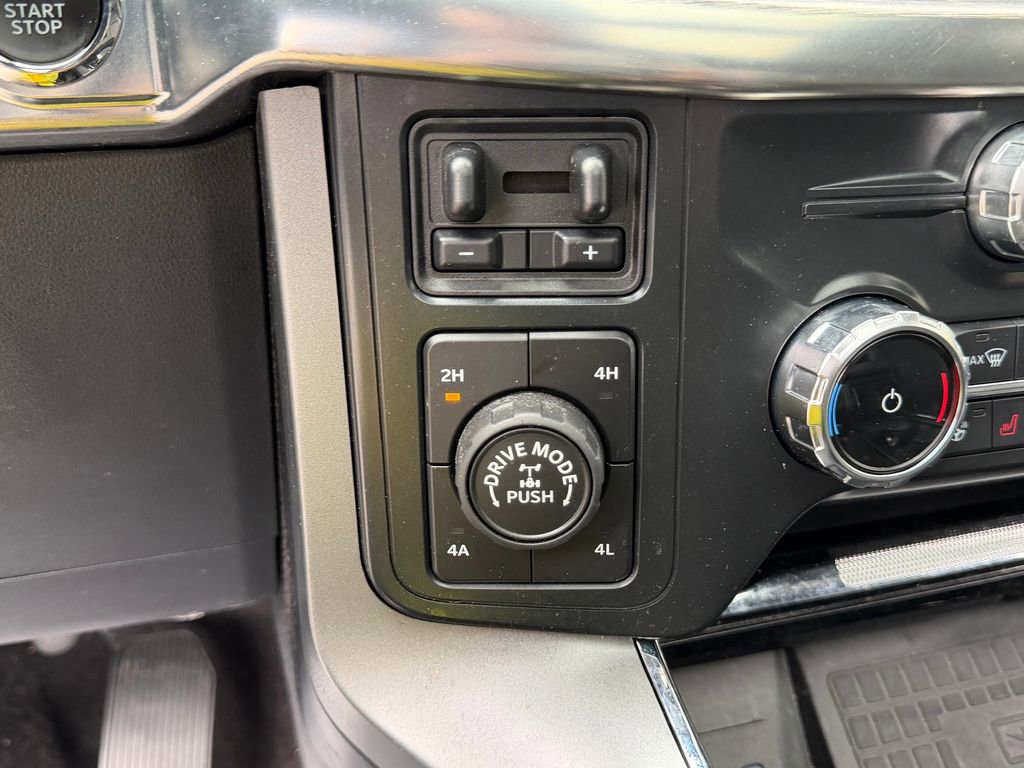 Used 2022 Ford F150 Lariat w/ Equipment Group 502A High AWD/4WD image 26