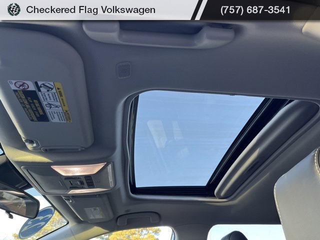 Used 2023 Toyota RAV4 XLE Premium image 20