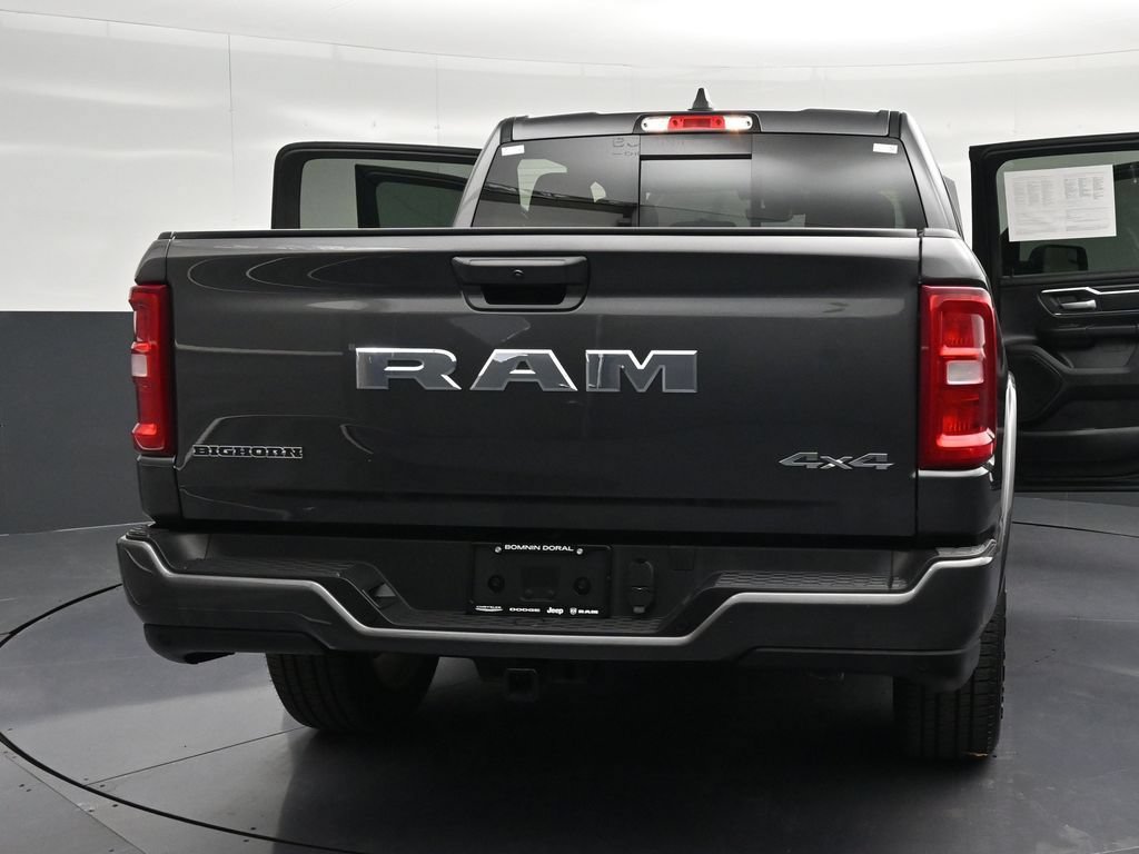 Used 2025 RAM 1500 Big Horn AWD/4WD image 34