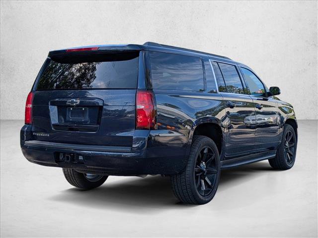 Used 2017 Chevrolet Suburban LT image 5