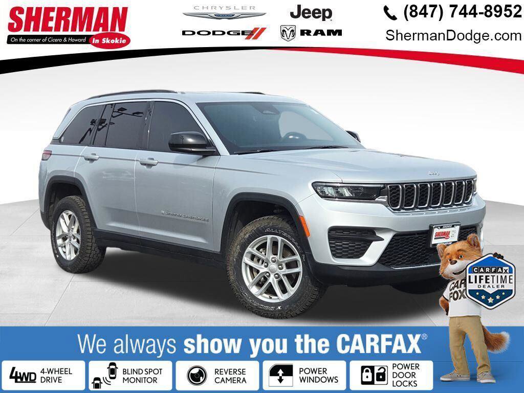 Used 2024 Jeep Grand Cherokee Laredo X image 1