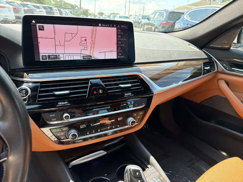 Used 2021 BMW 530i w/ Premium Package RWD image 29