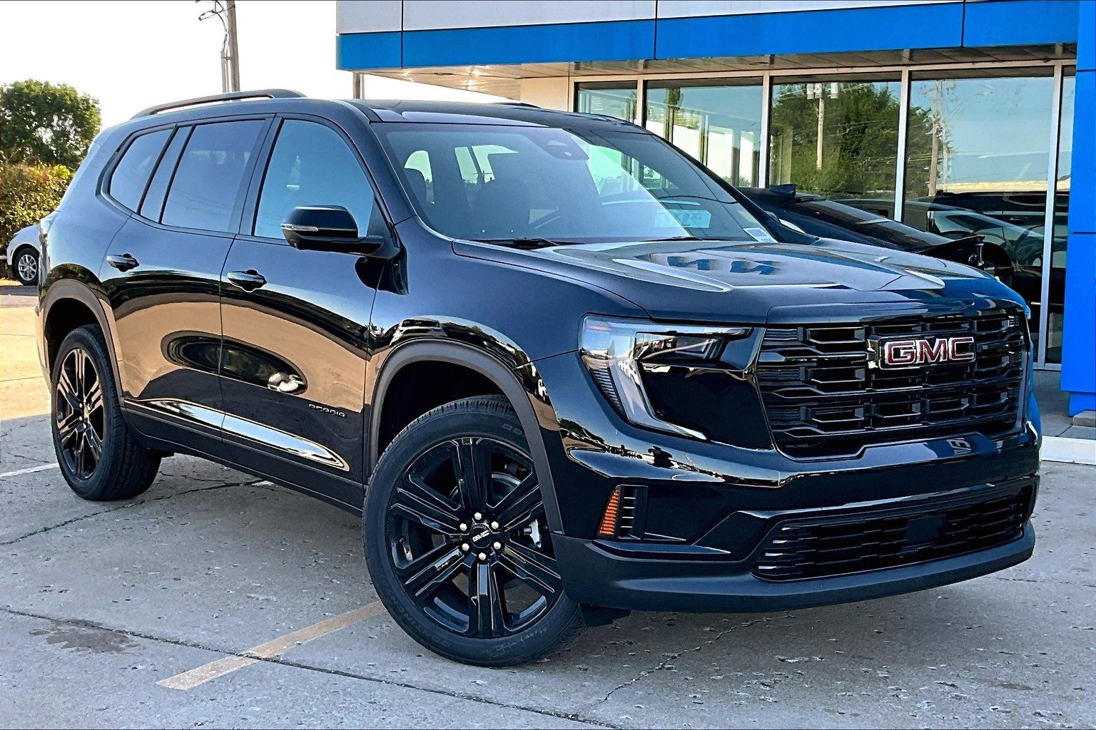 New 2025 GMC Acadia Elevation w/ Black Edition image 2