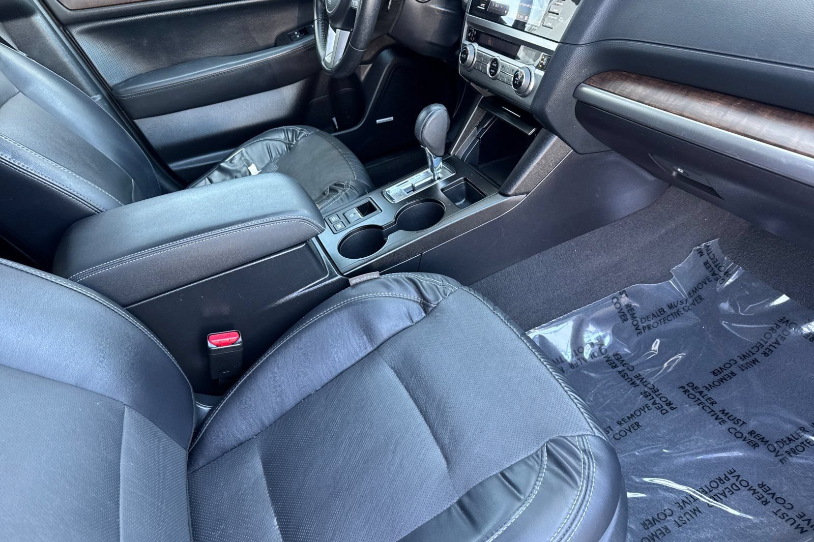 Used 2017 Subaru Outback 3.6R Limited AWD/4WD image 16