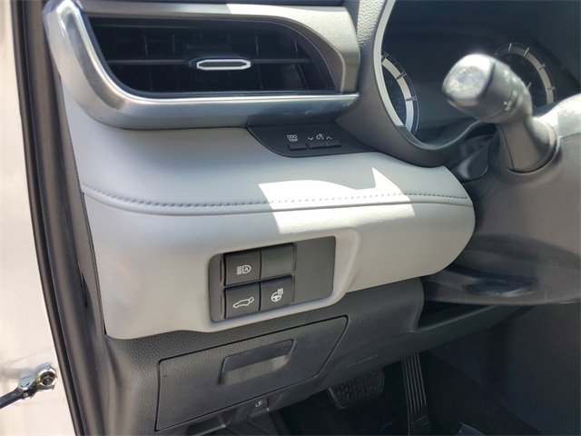 Used 2022 Toyota Highlander Limited image 15