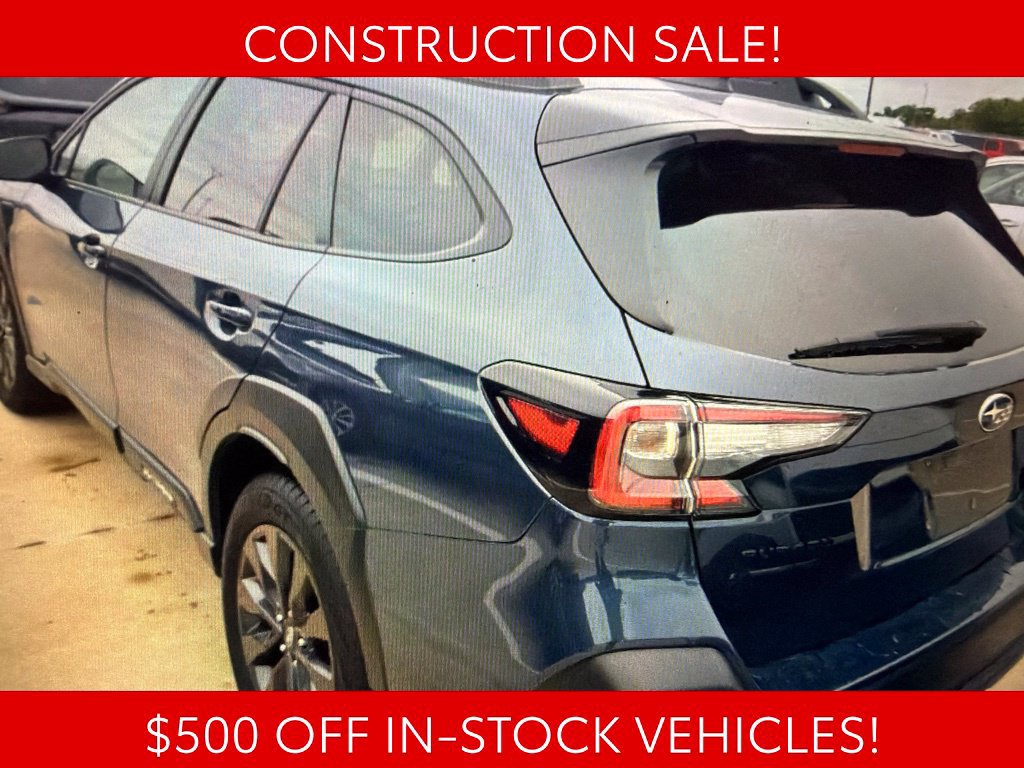 Used 2025 Subaru Outback Onyx Edition AWD/4WD image 7
