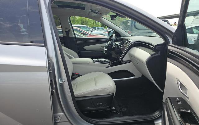 Used 2023 Hyundai Tucson Limited AWD/4WD image 6
