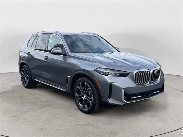New 2026 BMW X5 xDrive40i w/ Executive Package image 1