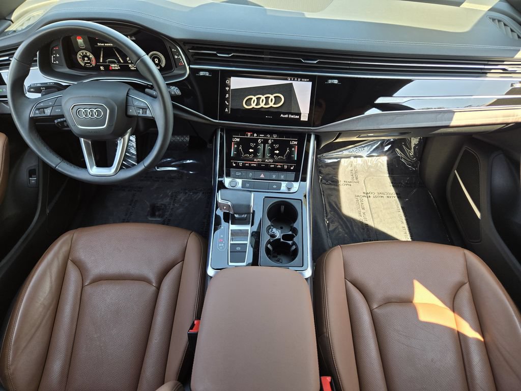 Certified 2023 Audi Q8 Premium Plus w/ Premium Plus Package AWD/4WD image 34