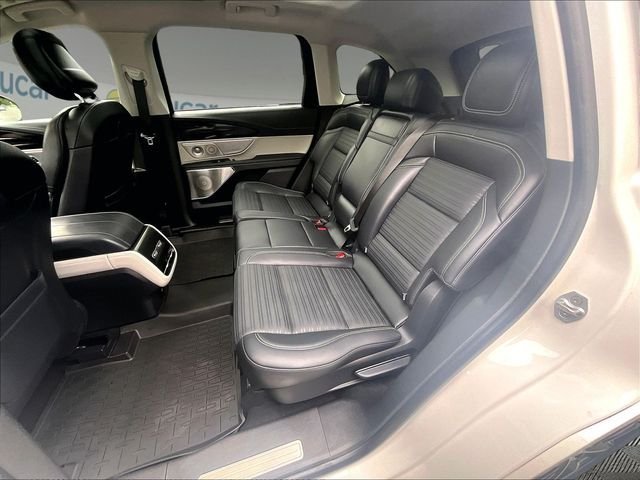 Used 2025 Lincoln Nautilus Reserve AWD/4WD image 22